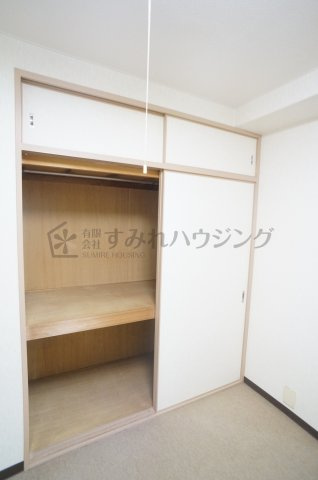 プレアール宝塚泉町の収納|参考、同建物・反転間取りの号室
