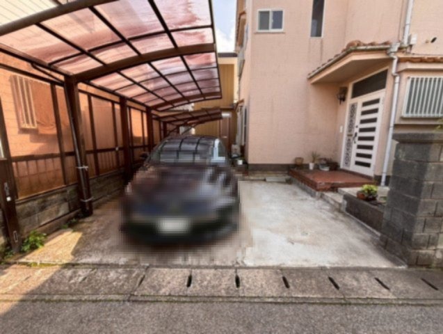 八街市八街ほ　二世帯　中古戸建の駐車場