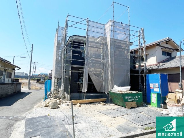高砂市曽根町　第1期　新築一戸建ての外観|周辺は落ち着いた街並みの住宅地！子育てがしやすい住環境です！まだ未完成ですが、現地でしかわからない事もございます。是非一度ご覧ください。