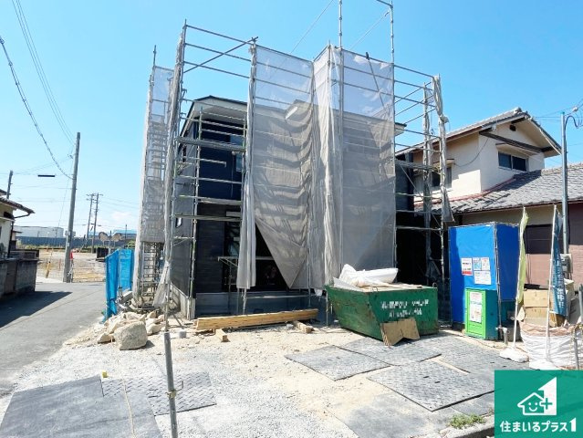 高砂市曽根町　第1期　新築一戸建ての外観|周辺は落ち着いた街並みの住宅地！子育てがしやすい住環境です！まだ未完成ですが、現地でしかわからない事もございます。是非一度ご覧ください。
