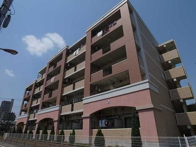 イースト　エクラン