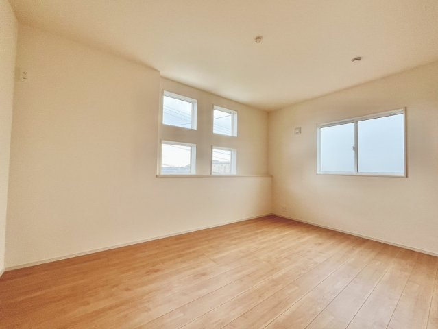 仲介手数料無料 ブルーミングガーデン菊陽町武蔵ヶ丘北1丁目2号棟 武蔵ヶ丘北小・武蔵ヶ丘中の洋室|洋室6帖｜収納付き
