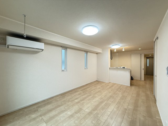 Clasia Jindaijiの居間・リビング