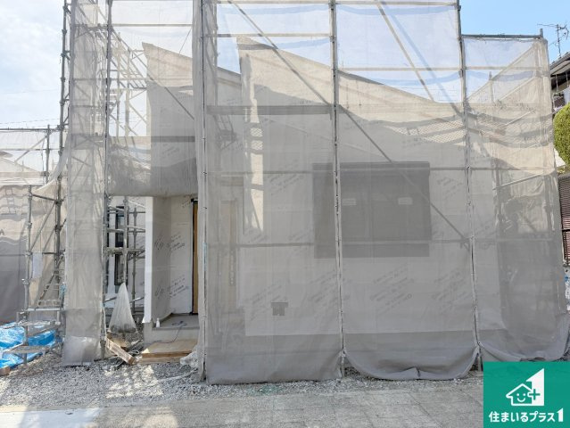 川西市向陽台　第4期　新築一戸建ての外観|周辺は落ち着いた街並みの住宅地！子育てがしやすい住環境です！まだ未完成ですが、現地でしかわからない事もございます。是非一度ご覧ください。
