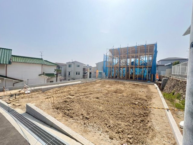 豊中市春日町1丁目　新築戸建