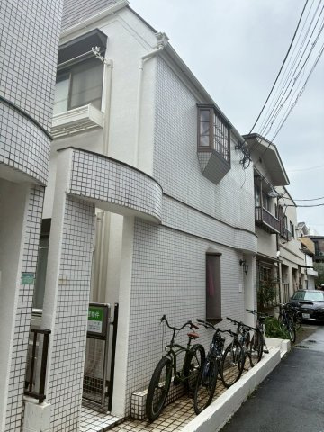 コーポ巣鴨B棟の外観