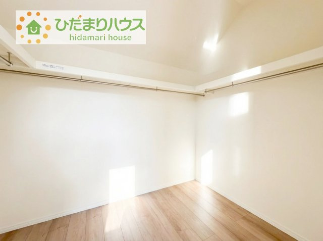 【収納】 | 我孫子市湖北台5丁目11番　新築戸建　B号棟 | 新婚さんにおすすめ！奥様に喜ばれる収納たっぷりのウォークインクローゼット付です☆