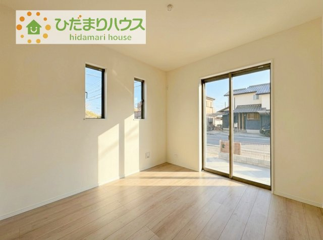 【洋室】 | 我孫子市湖北台5丁目11番　新築戸建　B号棟 | 木の温もりがやさしいフローリング♪
