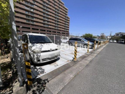 【駐車場】 | ファミールハイツ八尾B棟