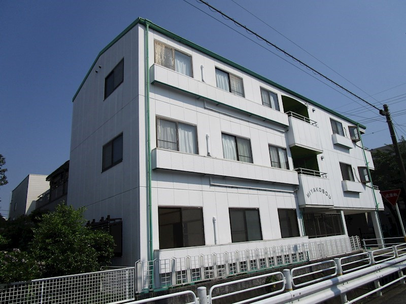 ＭＩＹＡＫＯＳＯＵの外観