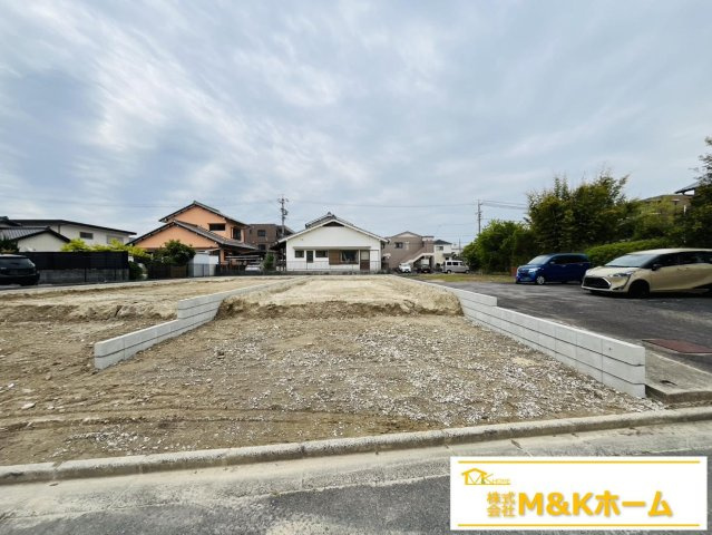 常滑市新田町3丁目　全2棟　1号棟の外観|R8.4.13撮影　並列駐車2台可能☆