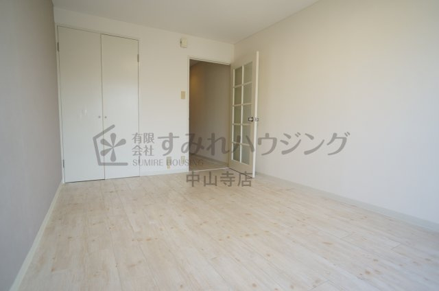 エルベラーノ宝塚の寝室