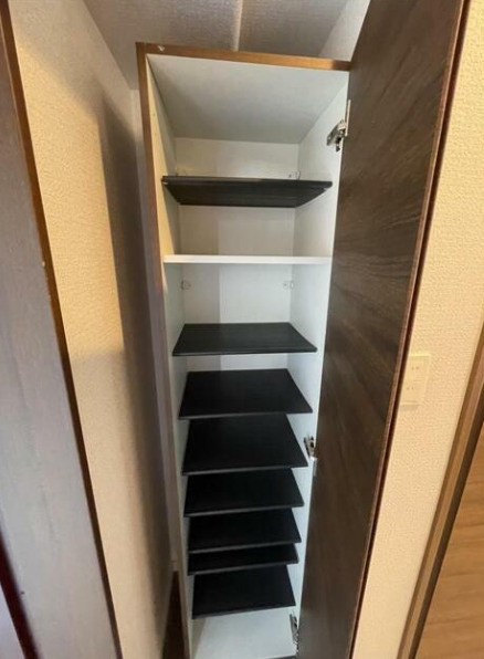 メゾンドクレチュールの玄関