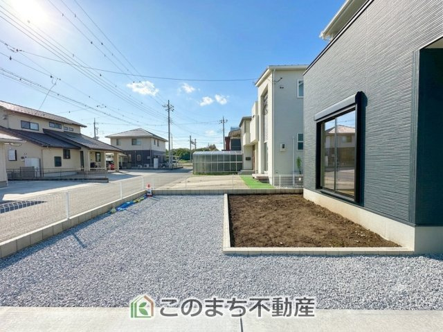 LiveleGarden.S栃木市都賀町升塚第2の庭|大きなお庭でご家族や友人を招いてＢＢＱもできますね！お子様の水遊びにもぴったりです☆
