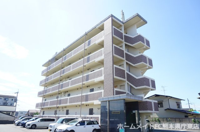 熊本市東区保田窪５丁目の賃貸マンションの外観