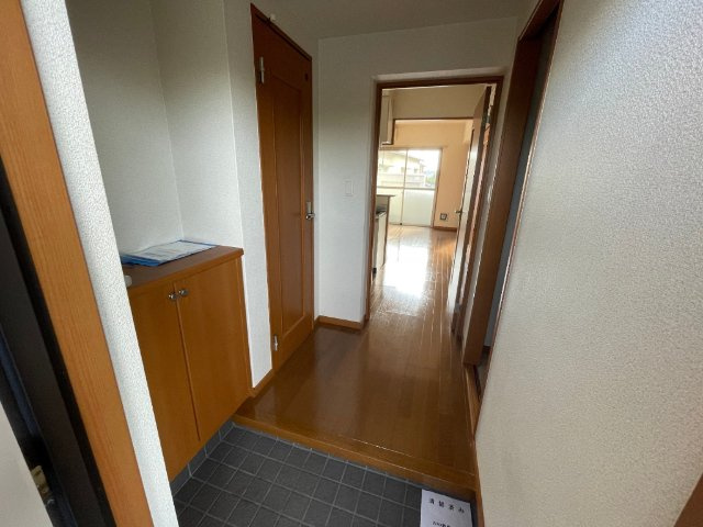 熊本市東区保田窪５丁目の賃貸マンションの玄関