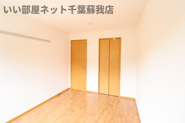 ロビンストリームの洋室|使い勝手のいい洋室です