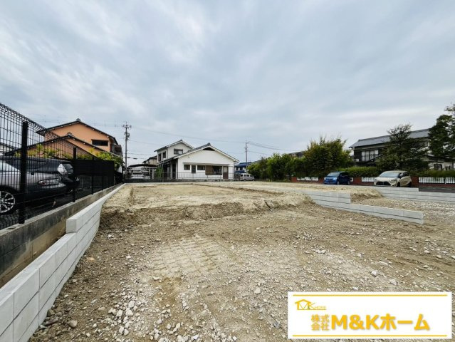 常滑市新田町3丁目　全2棟　2号棟の外観|R8.4.13撮影　並列駐車2台可能☆