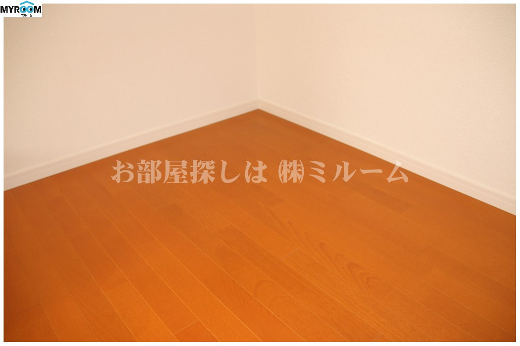 フェリスモンテの寝室|ロフトは使い方自由です！（同一仕様写真）