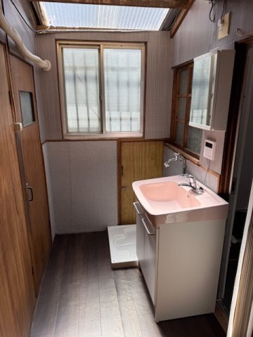  | 堺市北区奥本町1丁（五箇荘小学校）