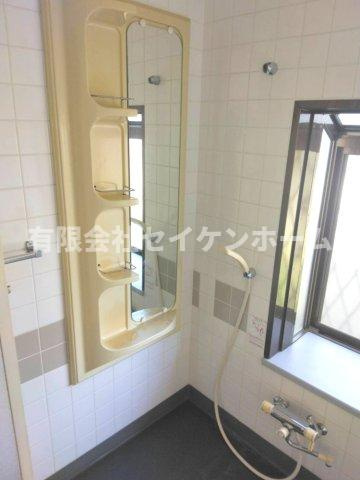 熊谷市妻沼東4丁目　中古住宅の浴室