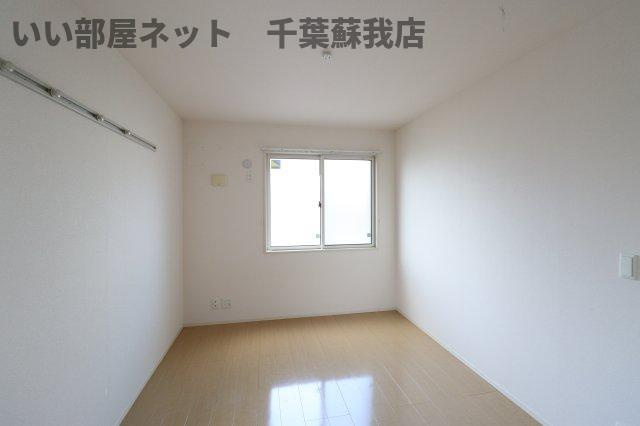 ヴェルデソーレAの寝室|落ち着いた色調の寝室です