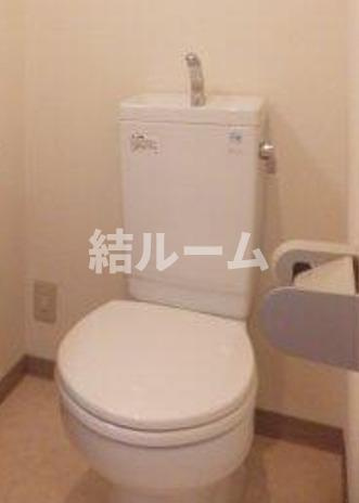 豊島区西池袋４丁目の賃貸マンションのトイレ