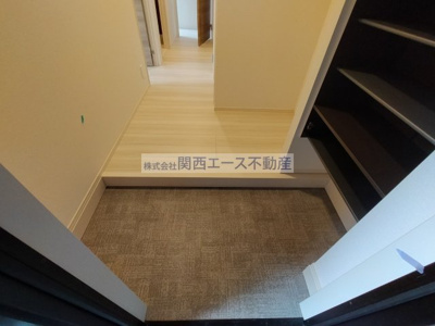 【玄関】 | サニープレイスB棟