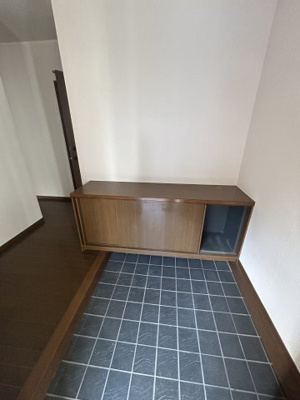 【玄関】 | 鳥取市桂見中古一戸建て
