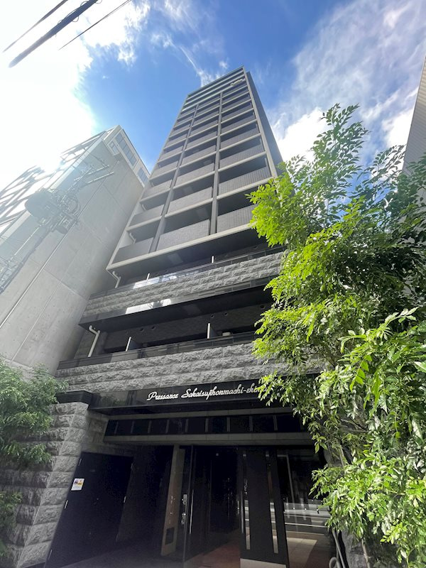 プレサンス堺筋本町駅前