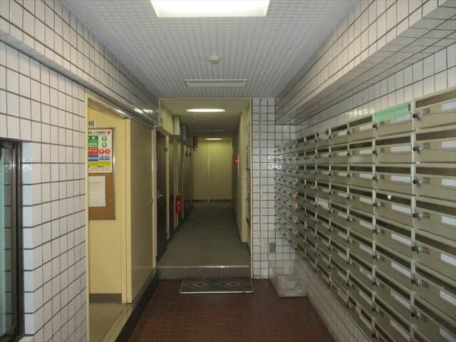 ハイシティ高田馬場のエントランス