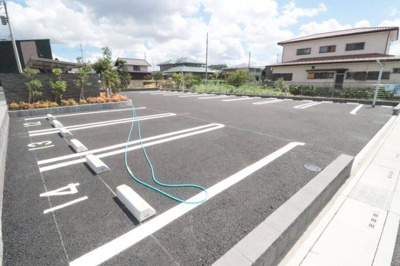 【駐車場】 | メイプルシャトー