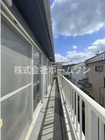 西多摩郡瑞穂町高根　中古戸建のバルコニー