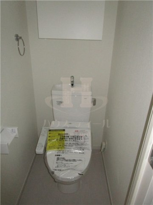 【トイレ】 | リブリ・カンパーニュ | 清潔感のあるトイレです