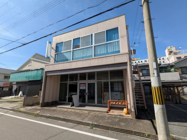 福崎町店舗