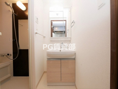 【洗面所】 | フォーリアライズ大正ソーレ