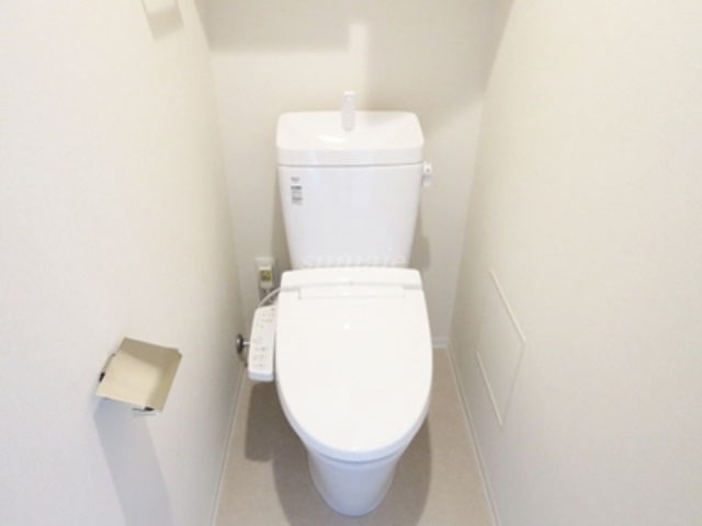 Brillia ist　赤羽のトイレ|温水洗浄便座付です☆