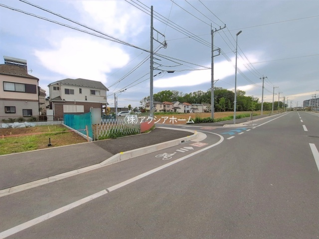 所沢市上安松・全1棟　新築一戸建　～1部屋増やせる～の前面道路含む現地写真|2026年4月22日撮影