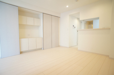 鎌倉市小袋谷１丁目の賃貸マンションの収納