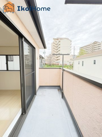 明石市松が丘1丁目　中古戸建のバルコニー|【ホームページに現地動画掲載中】●年中無休：当日予約可●バルコニーには屋根はございません！