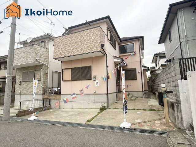 明石市松が丘1丁目　中古戸建の前面道路含む現地写真|【ホームページに現地動画掲載中】●年中無休：当日予約可●前面道路は広々約5.5mございます！