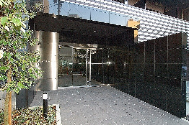 【エントランス】