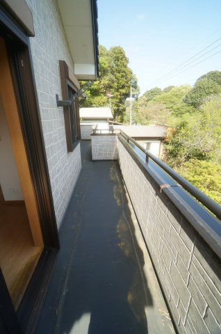 中古　千葉市緑区誉田町のバルコニー