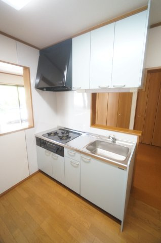 中古　千葉市緑区誉田町のキッチン