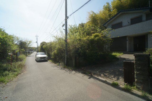 中古　千葉市緑区誉田町の前面道路含む現地写真