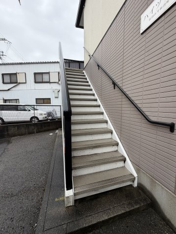 ハイツ平和台の外観
