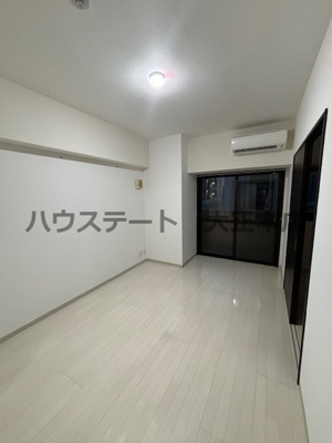 【居間・リビング】 | アーベル更紗北堀江 仲介手数料無料