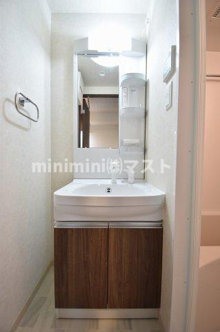 エグゼ堺筋本町の洗面所
