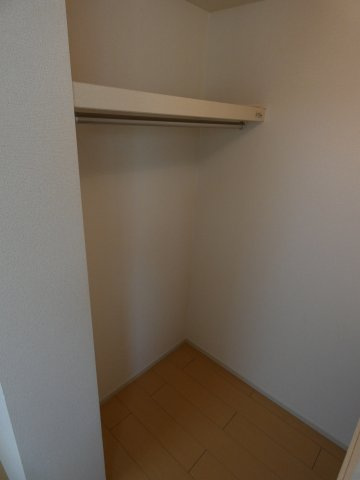 ワイケー　グラースの収納