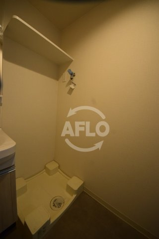 プレサンス難波フィールドの洗面所|プレサンス難波フィールド　室内洗濯機置き場